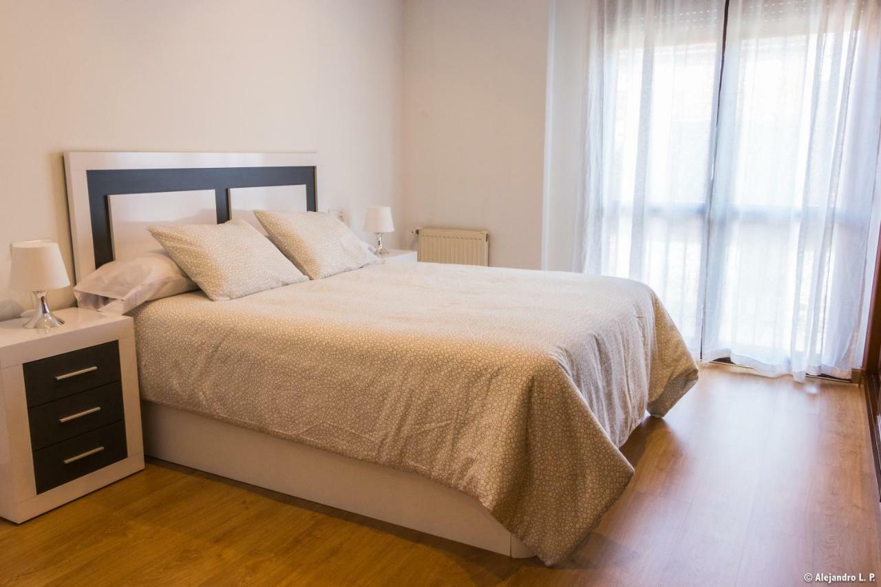 Apartamento Principado Lägenhet Onís Exteriör bild